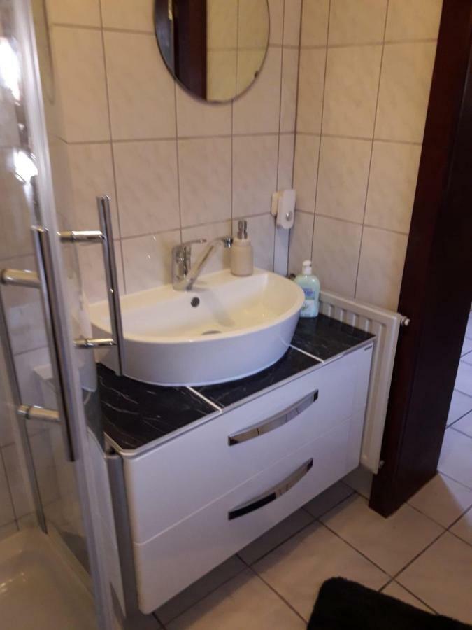 Ferienwohnung Villa Del Viola Leonardo Apartment Heinsberg  Exterior foto